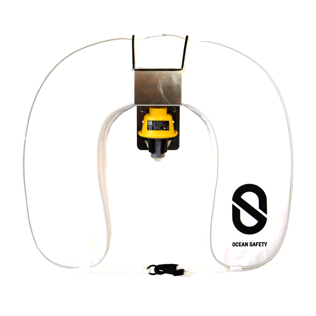 Ocean Safety Horseshoe Buoy Set with Aquaspec AQLBL