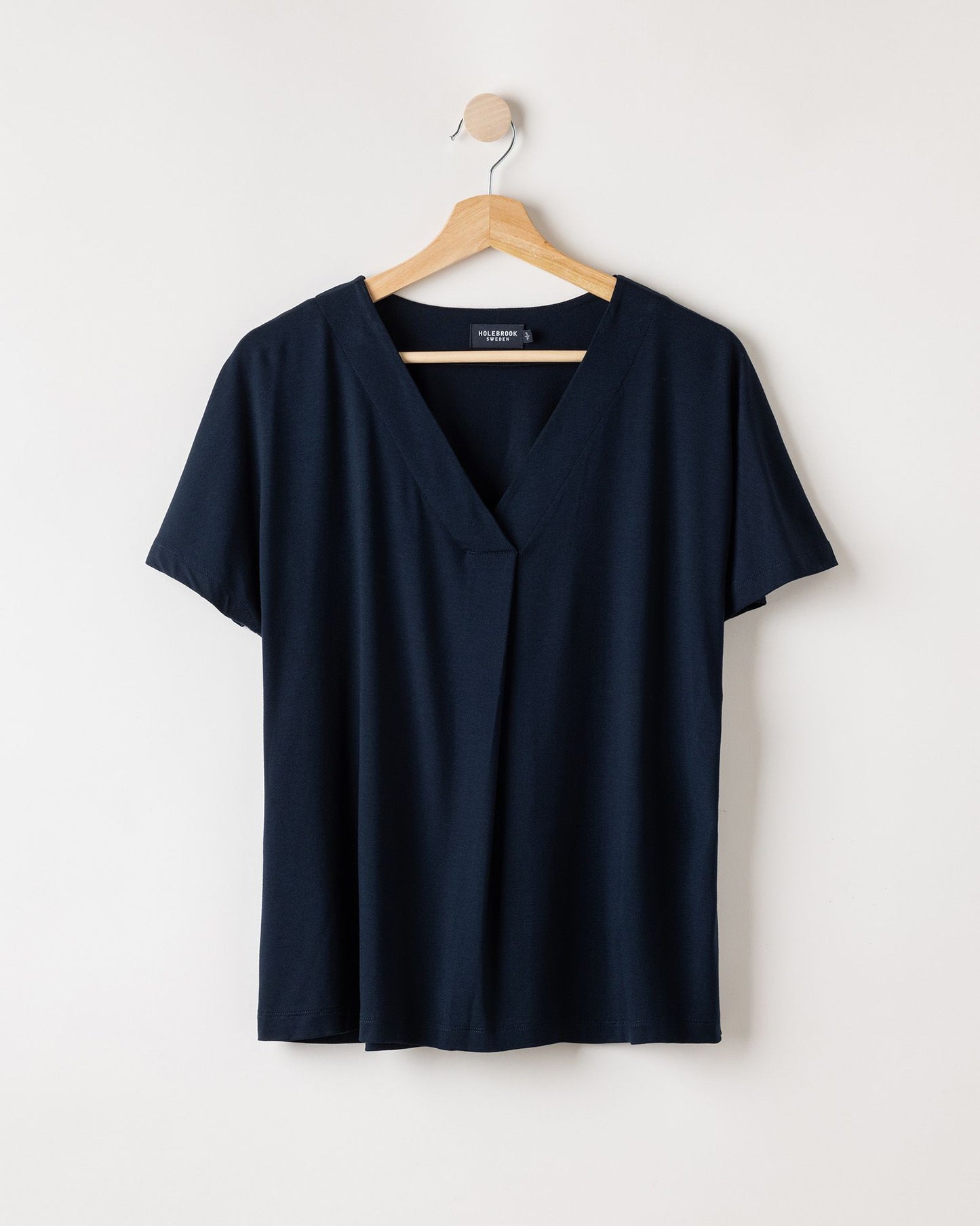 Holebrook Women’s Esther V-Neck Top