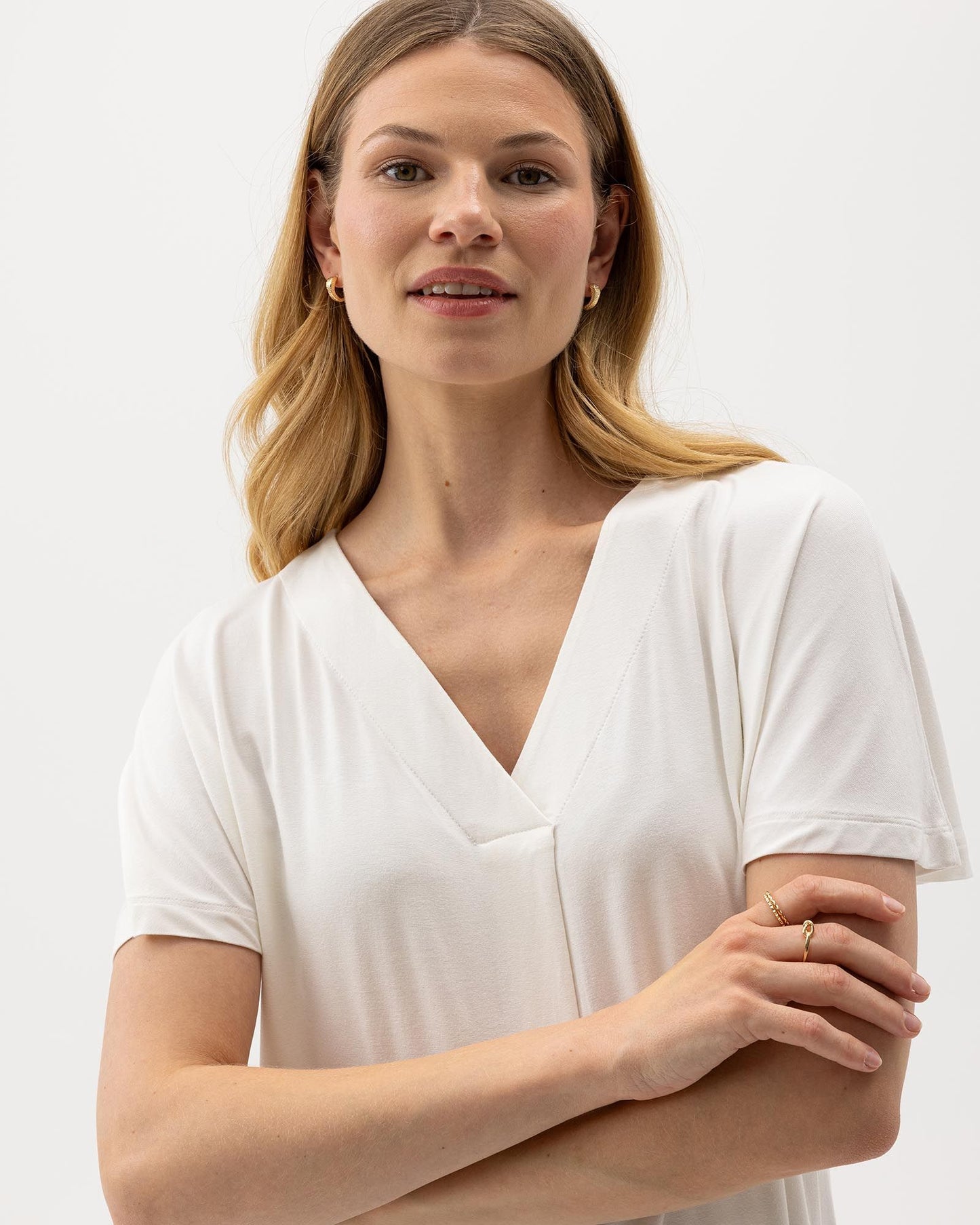Holebrook Women’s Esther V-Neck Top