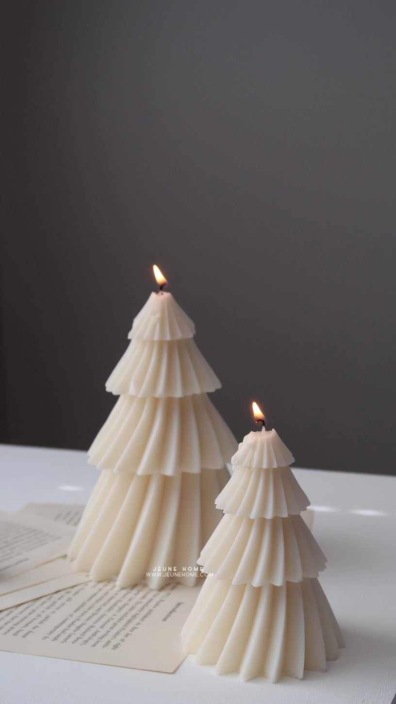 Jeune Home Small Ribbed twisted Christmas Tree Candle