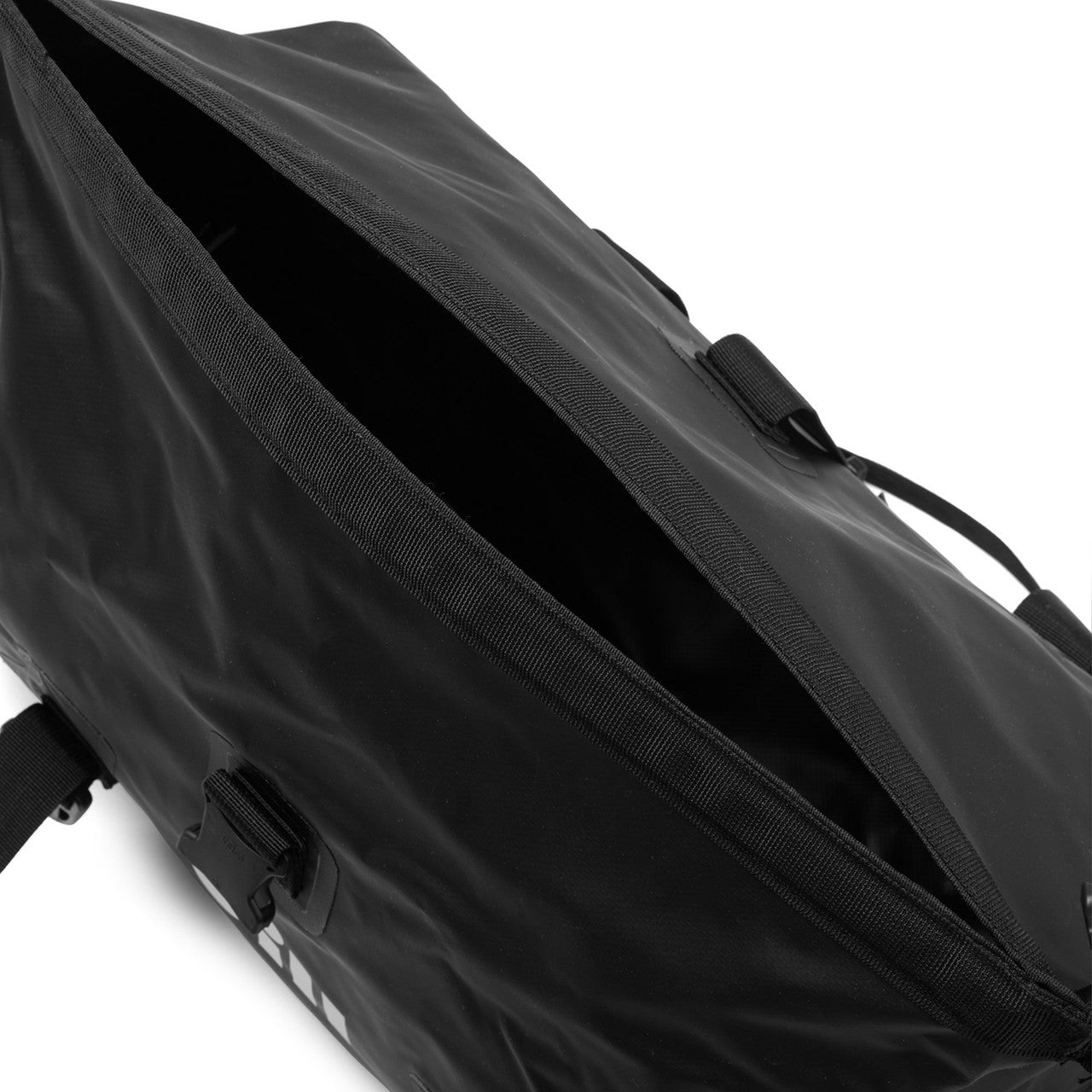 Gill Voyager Duffel  30L