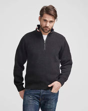 Load image into Gallery viewer, Holebrook Men’s Classic Windproof Jumper
